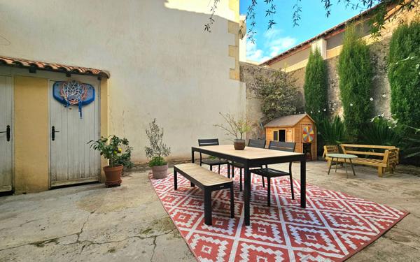 Maison à vendre    4 pièces • 120 m2 Salon-de-Provence