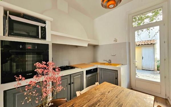 Maison à vendre    4 pièces • 120 m2 Salon-de-Provence