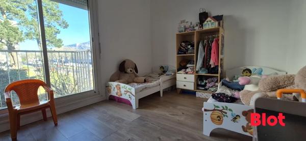 Appartement 4 pièce(s)