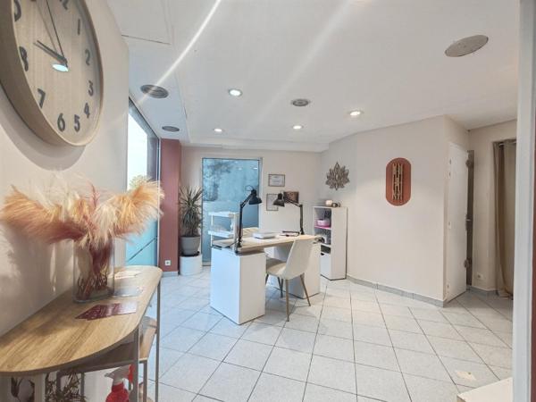 Location / Local Commercial à Merdrignac (22230)