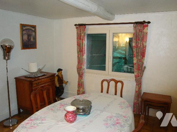 MURET : secteur rue Dabadie, villa, T5, type Basque, 110 m2, 4 chambres, piscine, dépendances.