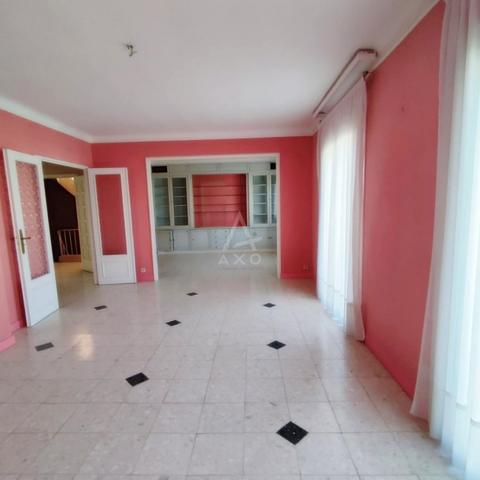 PERPIGNAN 5 Pieces 90m²