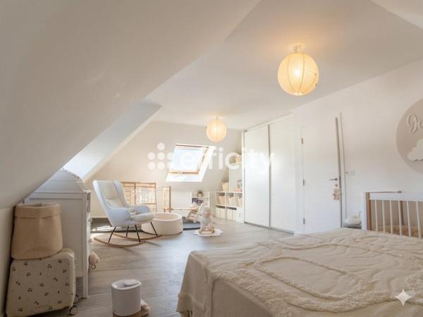 Maison 7 pièces - 254 m² Bien prestige