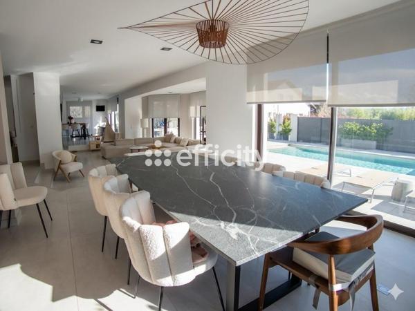 Maison 7 pièces - 254 m² Bien prestige