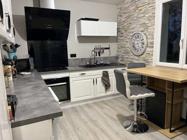 Maison à vendre |  Peyrat-de-Bellac |  6 pièces | 120 m²