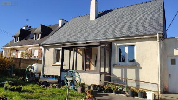 Maison individuelle à vendre à Baud dans le Morbihan (56150), ref : 065/1864   
Campagne