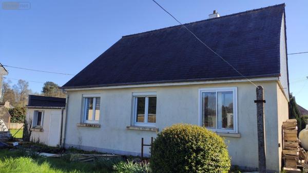 Maison individuelle à vendre à Baud dans le Morbihan (56150), ref : 065/1864   
Campagne