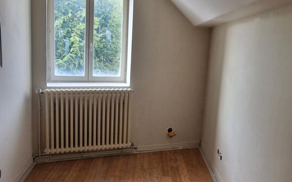 Appartement à louer    2 pièces • 45 m2 Triel-sur-Seine