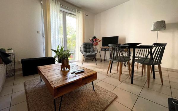 Appartement à vendre    2 pièces • 40 m2 Cugnaux
