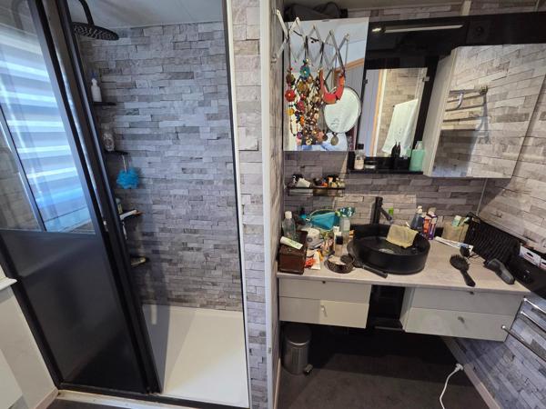 Maison familiale rénovée de 118 m² avec 4 chambres