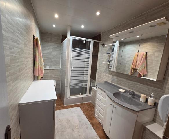 Maison familiale rénovée de 118 m² avec 4 chambres