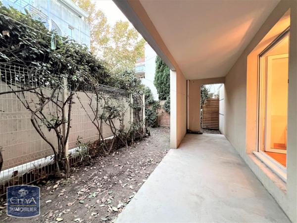 Appartement à louer 2 pièces 37.16m² Avignon (84000)