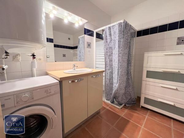 Appartement à louer 2 pièces 37.16m² Avignon (84000)