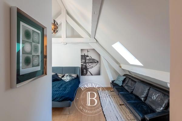 Écully, Maison 5 Chambres -  277 m² à vendre
