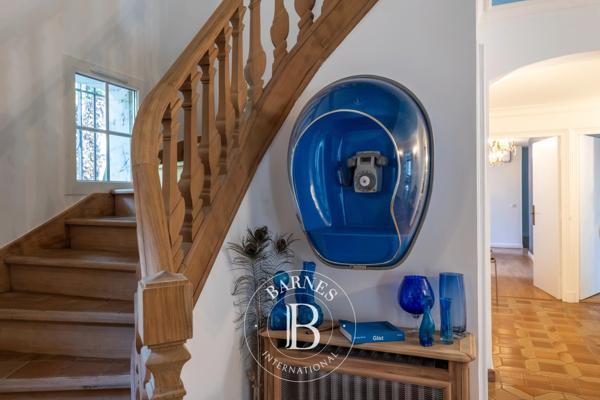 Écully, Maison 5 Chambres -  277 m² à vendre