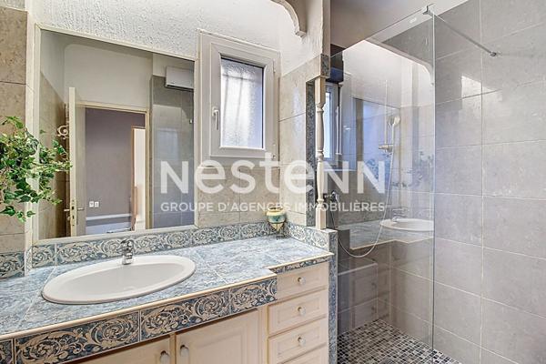 À VENDRE - Maison familiale 7 pièces avec deux logements à Draguignan