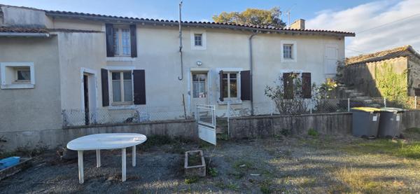 Maison à Fomperron 4 pièce(s) ,107 m2, Fomperron 79340