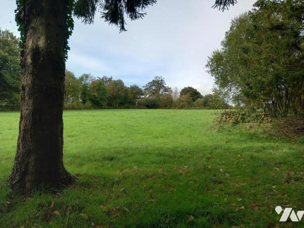 MAISON 6 PIECES avec dépendance, l'ensemble sur  1ha 08a de terrain