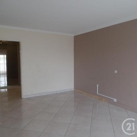 Appartement F4 à vendre  4 pièces - 90,22 m2 BRON - 69