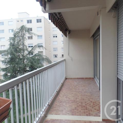 Appartement F4 à vendre  4 pièces - 90,22 m2 BRON - 69