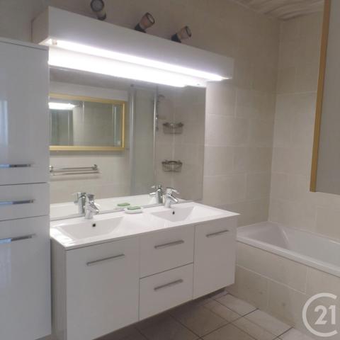 Appartement F4 à vendre  4 pièces - 90,22 m2 BRON - 69