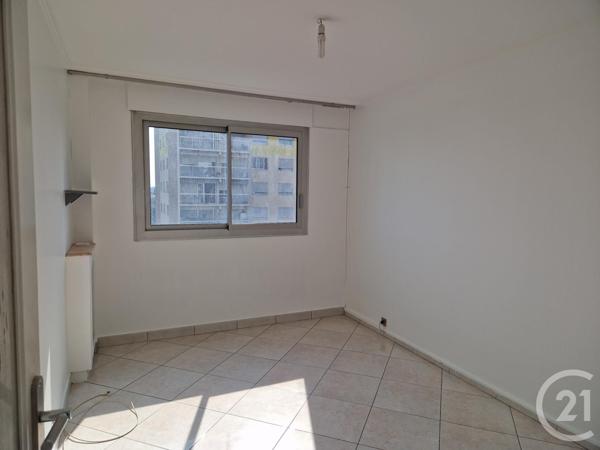Appartement F4 à vendre  4 pièces - 90,22 m2 BRON - 69