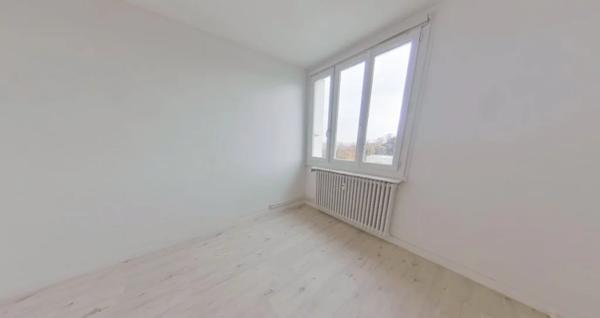 APPARTEMENT T2 A LOUER - CALUIRE ET CUIRE 40.7 m 2 727 € charges comprises par mois