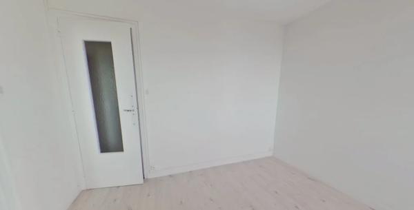 APPARTEMENT T2 A LOUER - CALUIRE ET CUIRE 40.7 m 2 727 € charges comprises par mois