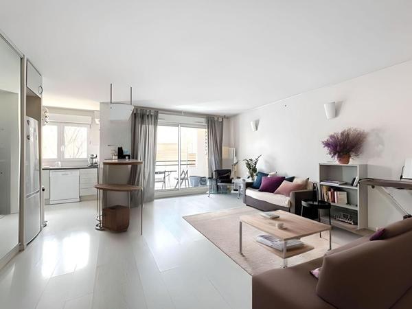 Appartement Suresnes 2 pièce(s) 51 m2