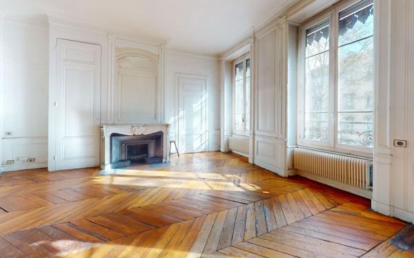 Appartement à vendre    4 pièces • 85,30 m2 Lyon 3