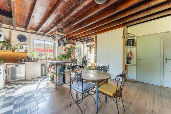 Maison 7 pièces de 189 m² – Saint-Didier-de-Formans – Terrain divisible de 1 037 m²