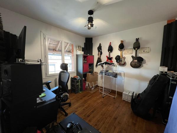 Ensemble immobilier en pierre avec beaucoup de cachet !