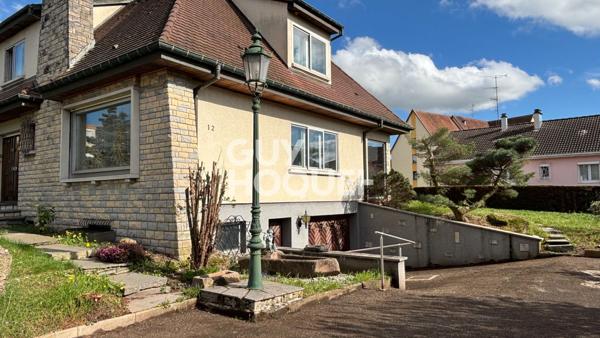 Maison familiale 5 pièces de 170 m² à vendre à Sélestat - Grand potentiel, secteur calme