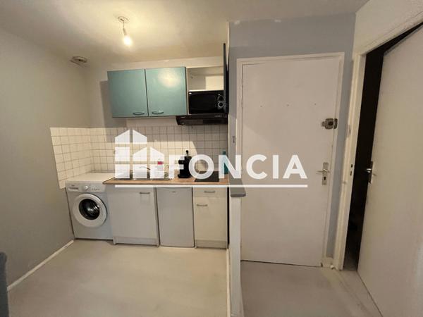Location Appartement meublé 2 pièces 34.01 m² - 14 RUE DU CORNET Le Mans 72000