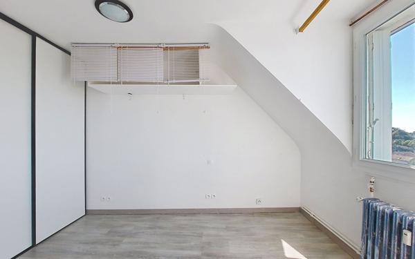 Appartement à vendre    2 pièces • 35,21 m2 Tours