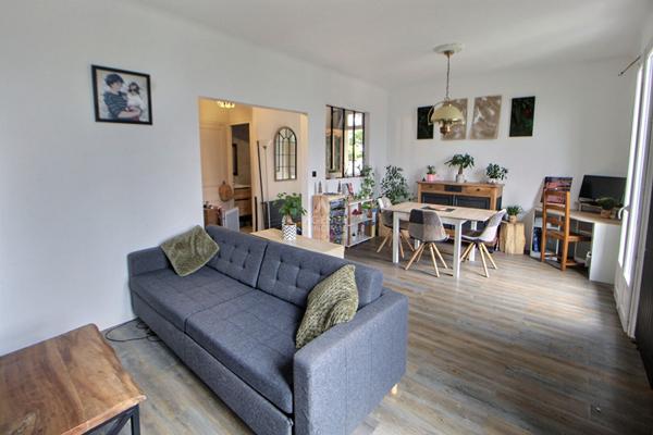 Maison Triel Sur Seine 5 pièce(s) 74 m2 €319 000 ** - Référence 1027