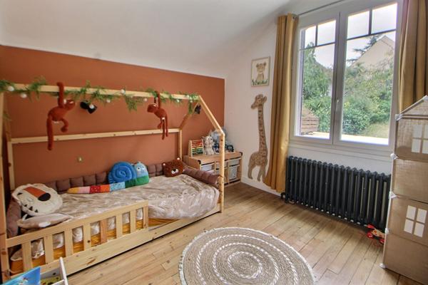 Maison Triel Sur Seine 5 pièce(s) 74 m2 €319 000 ** - Référence 1027