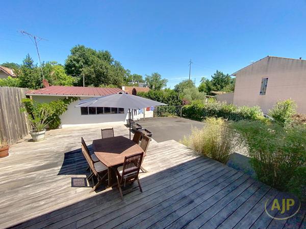 Vente maison Merignac : 658 000 € - AJP Immobilier Bordeaux Saint-Augustin