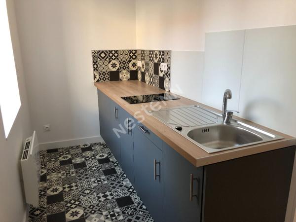 T2 MODERNE AVEC PARKING - CERNAY / POMMERY