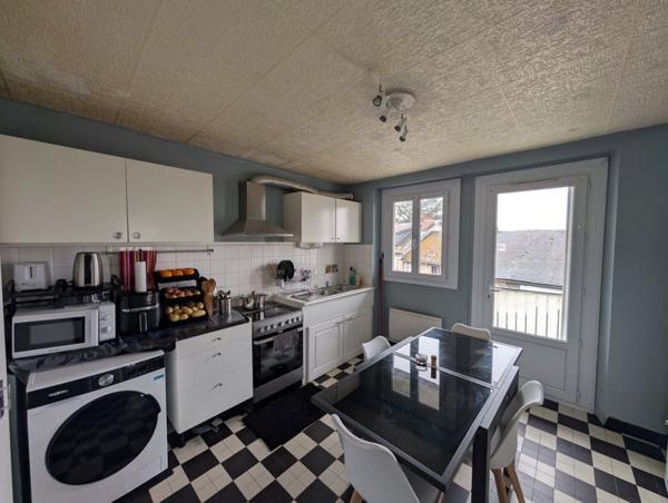 Maison à vendre |  Le Lonzac |  15 pièces | 243,1 m²