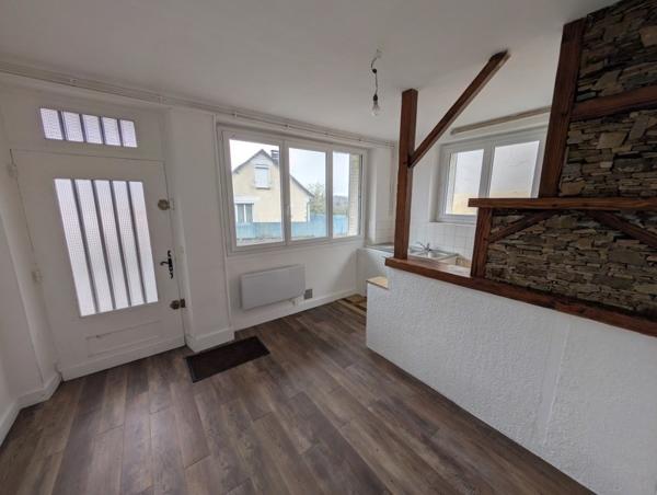 Maison à vendre |  Le Lonzac |  15 pièces | 243,1 m²