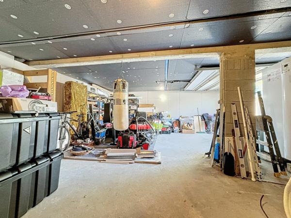 Maison à vendre    6 pièces •  Bourg-lès-Valence