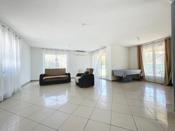 Maison à vendre    6 pièces •  Bourg-lès-Valence