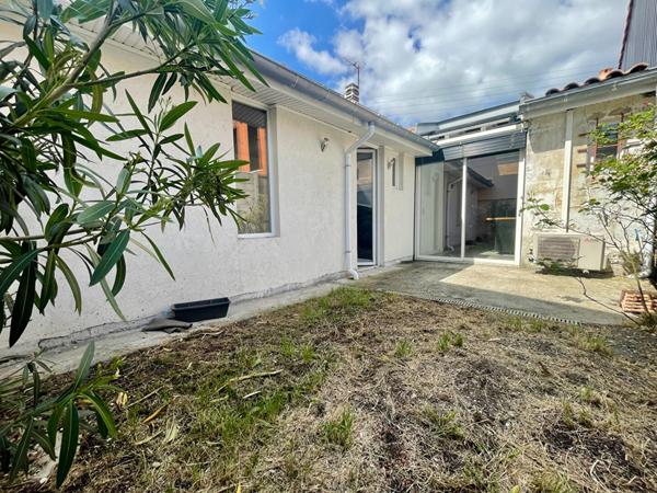 Echoppe 84m2 3ch jardin garage Saint -Genes