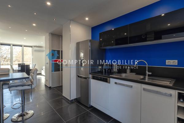 Appartement
                                                                                                                                                                                                                                                                                                                        4 pièce(s)                                                                                                                                                                                                          2 chambre(s)                                                                                                                                                                                                          74  m²