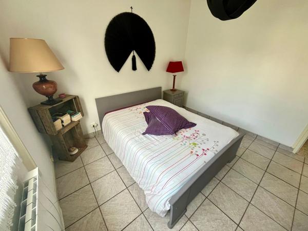 LA FAUTE SUR MER (85) PROCHE OCEAN VILLA PLAIN PIED AVEC 2 LOCATIFS SAISONNIERS INDEPENDANTS SUR 400M²