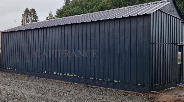 Local Artisanal 140m² + Terrain 700m² - Accès RN12 & Proche Fournisseurs à louer PLOUISY (22)