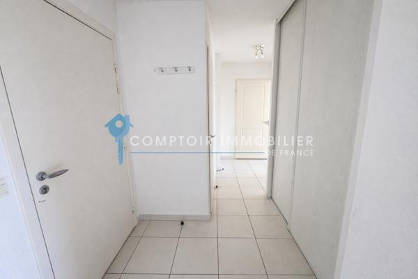 Appartement
                                                                                                                                                                                                                                                                                                                        3 pièce(s)                                                                                                                                                                                                          2 chambre(s)                                                                                                                                                                                                          76  m²