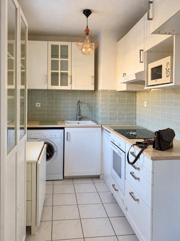 T3 64 m2 avec balcon et garage fermé – Marseille 9ème