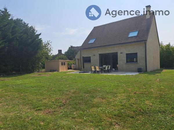 À vendre - Maison plain-pied, 6 pièces située à Écommoy (72220)